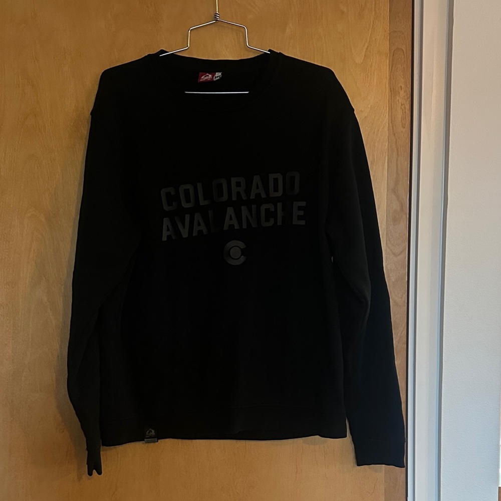 Colorado Avalanche Women's Black Crewneck Sweater